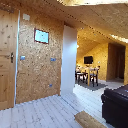 Haus Allerbrücke Apartamento *